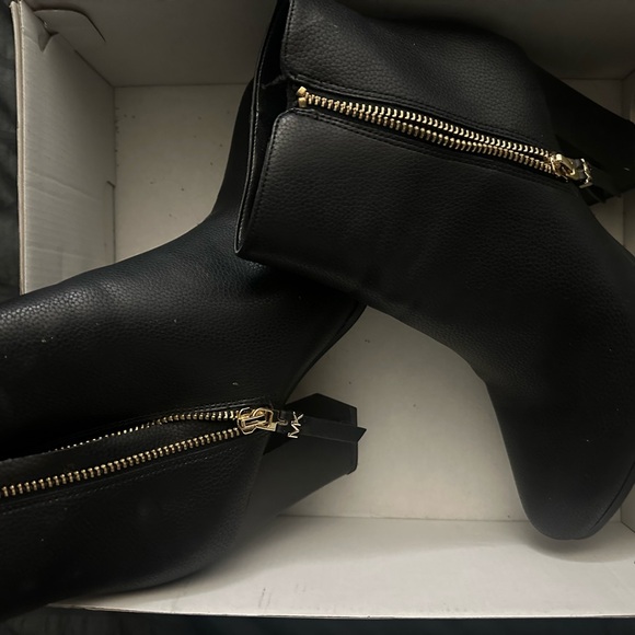 Michael Kors Black Ankle Boots - Picture 1 of 3